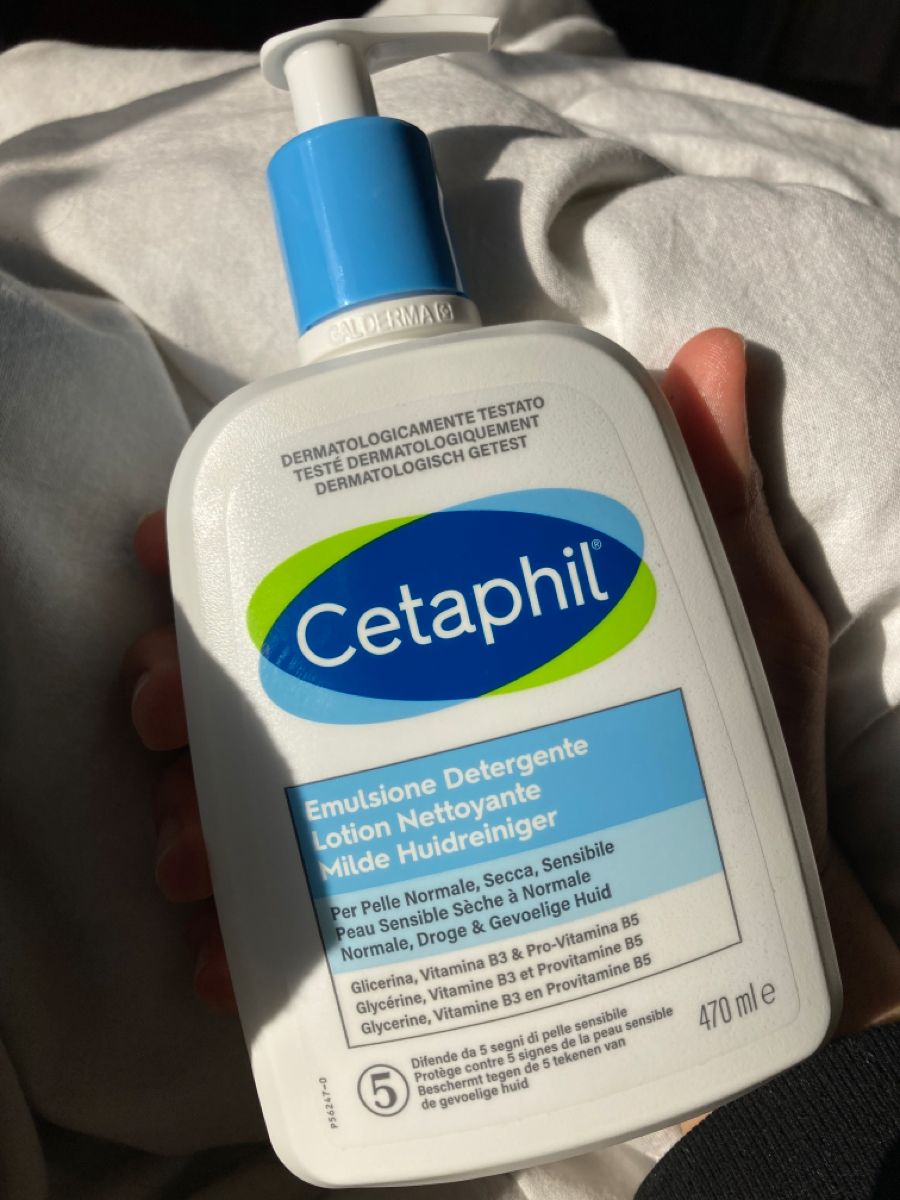 sữa rửa mặt cetaphil dành cho da khô, kích ứng