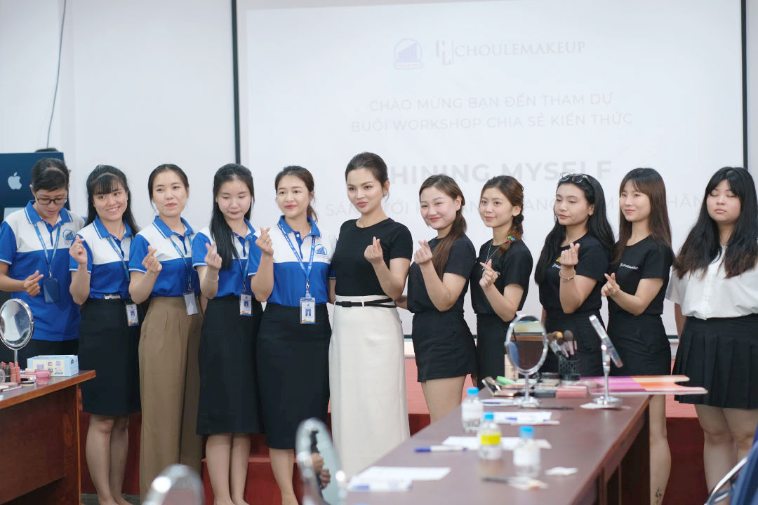 choule makeup trang điểm cá nhân workshop shining myself huỳnh gia group